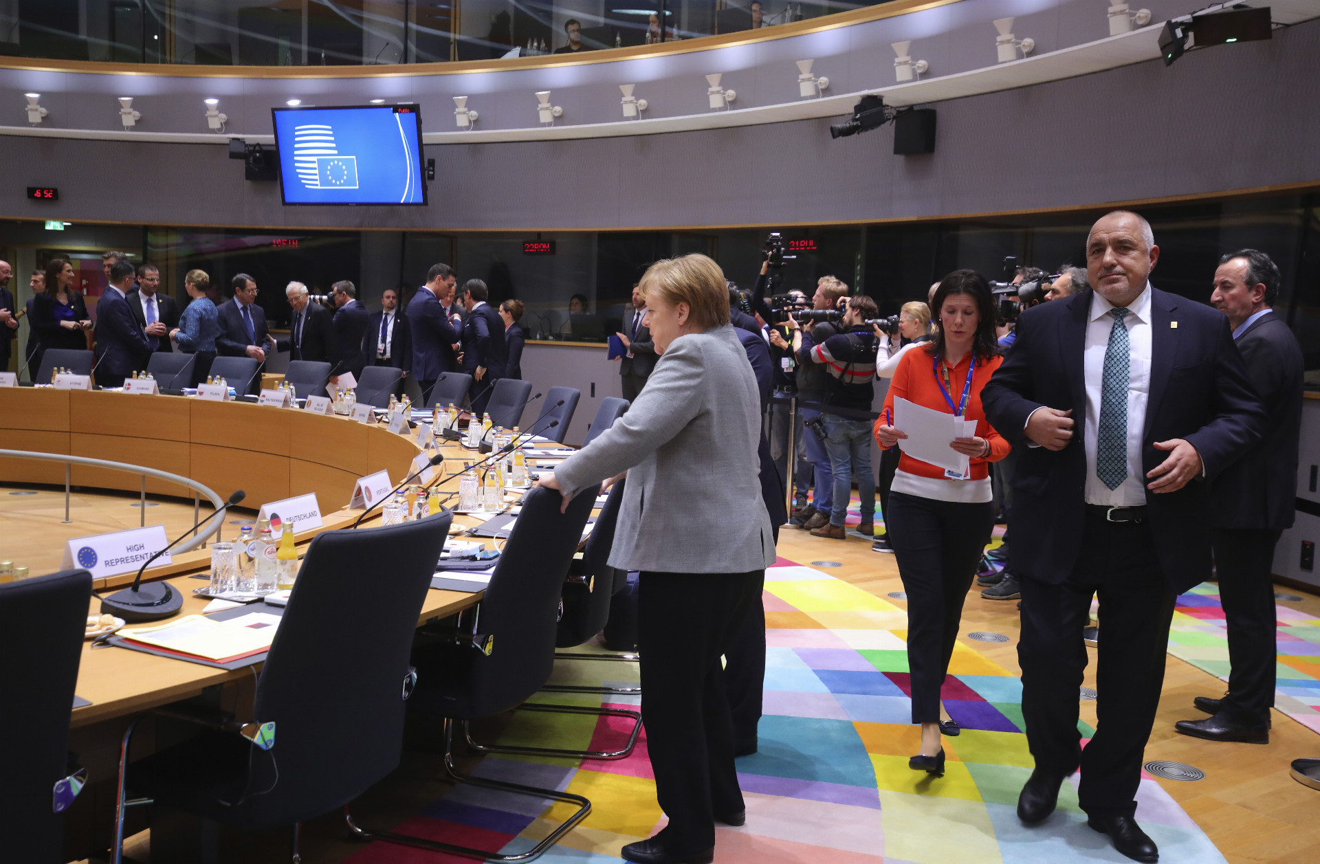 Európski lídri nedokázali nájsť pri peniazoch spoločnú reč.