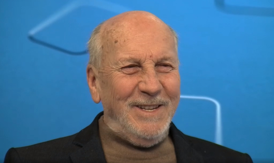 cde639ae-f0f2-4ed8-a8bb-6ac3435a3737