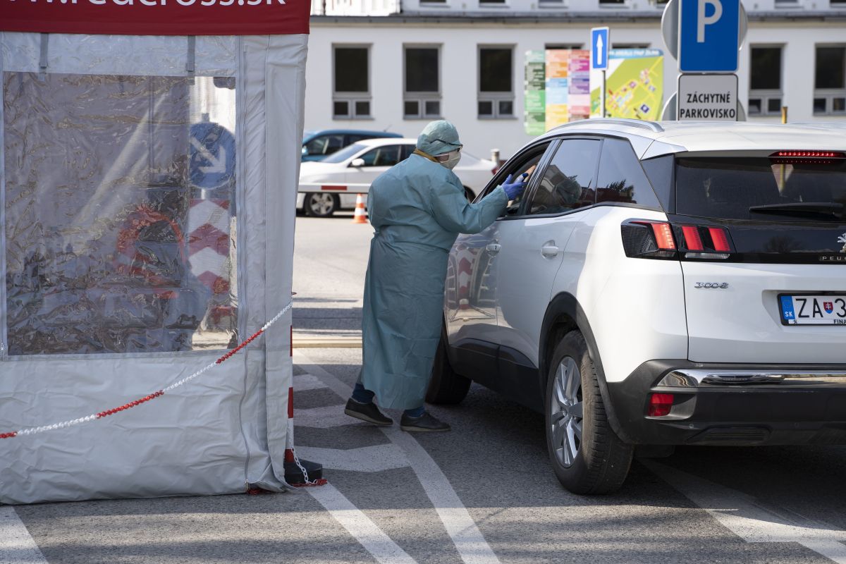 f121de08-856e-4ae0-9d63-fd030e32f922