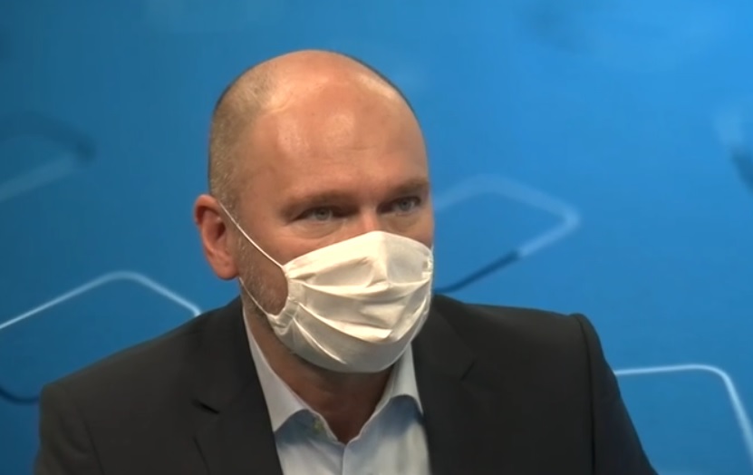 ef3b1d99-c6f4-4319-81aa-cce7a2fbeb8d