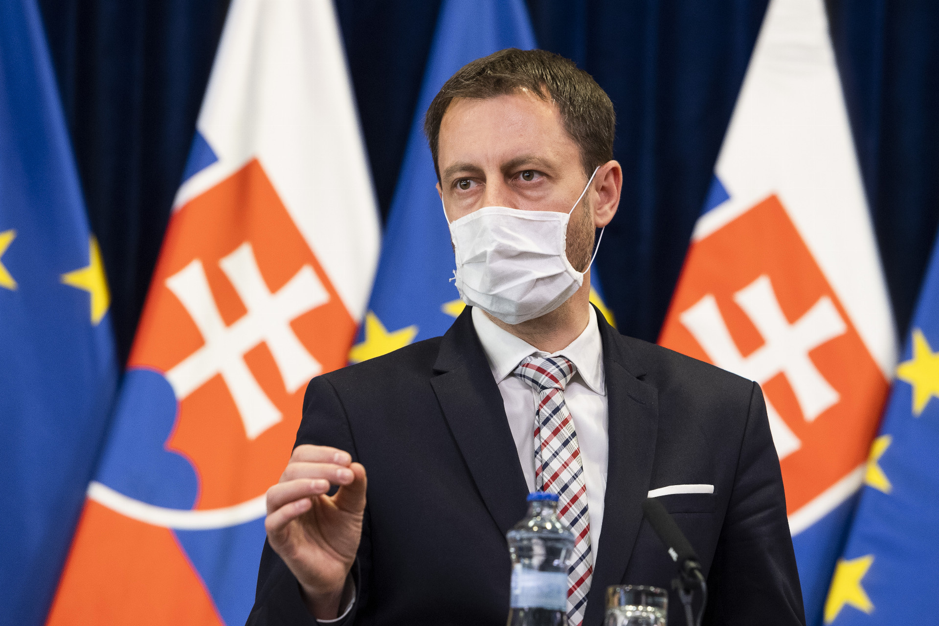 1217f3f1-bebf-4d77-9c0d-72129dd3f65f