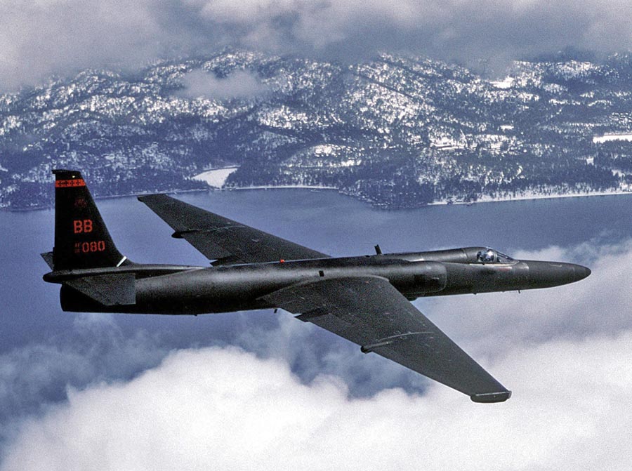 Lietadlo Lockheed U-2 mohlo vo výške 21-tisíc metrov preletieť vyše sedemtisíc kilometrov, takže pre sovietsku protivzdušnú obranu bolo v druhej polovici 50. rokov nedosiahnuteľné.