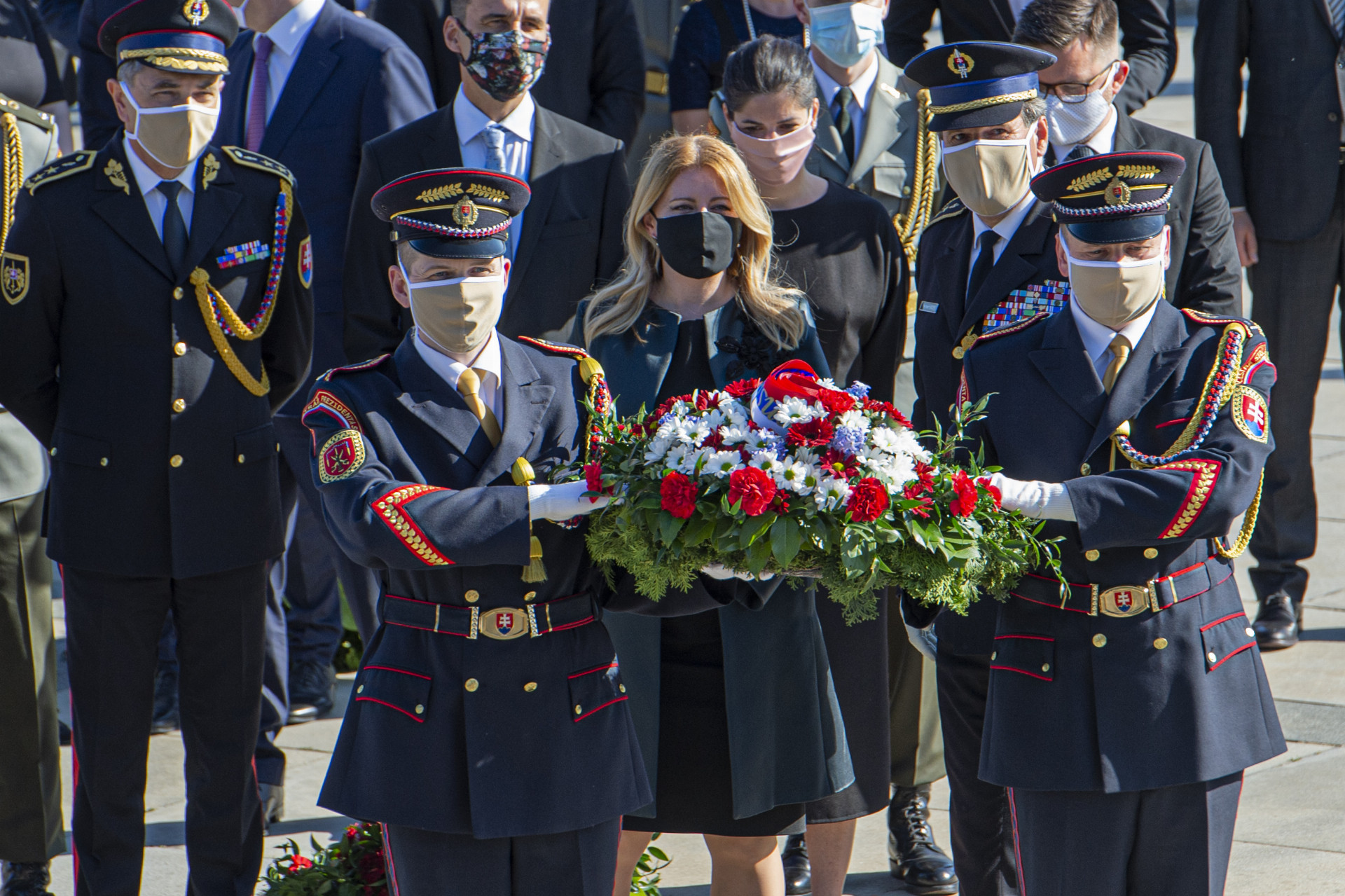 2f82915f-cf35-4890-b35d-dd7863b494d2