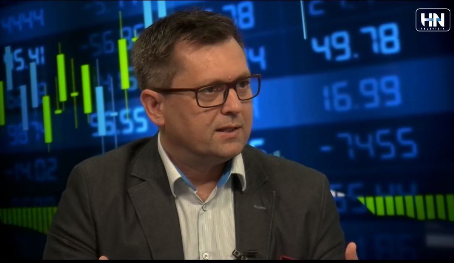 7496af7a-80f5-48c0-a54a-671f07cc064a