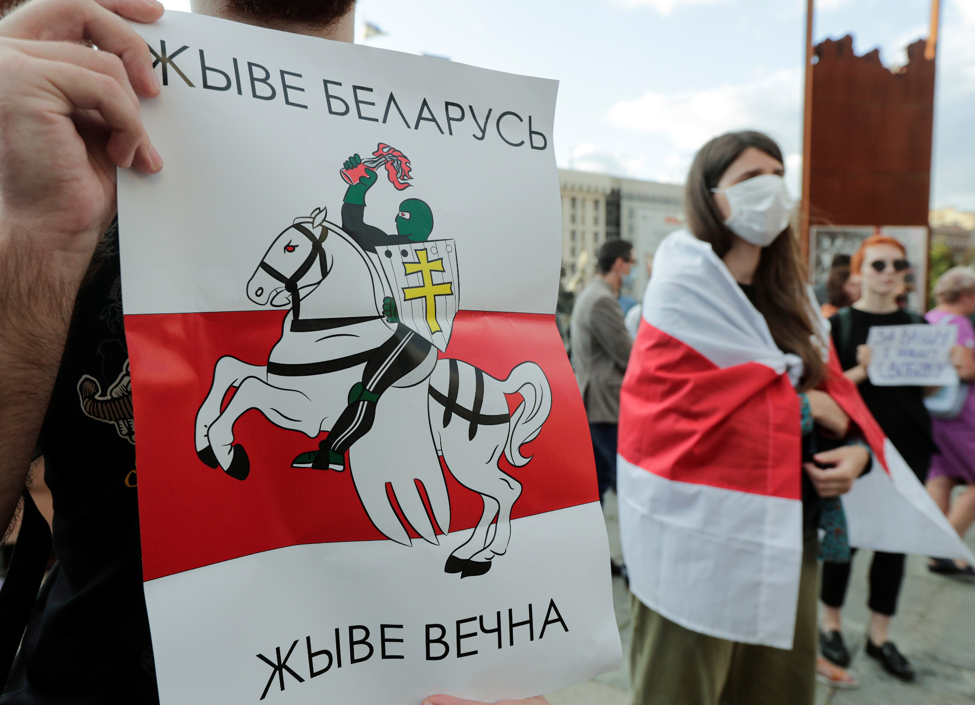 0360e618-c045-48ab-8a53-52f528388f0a