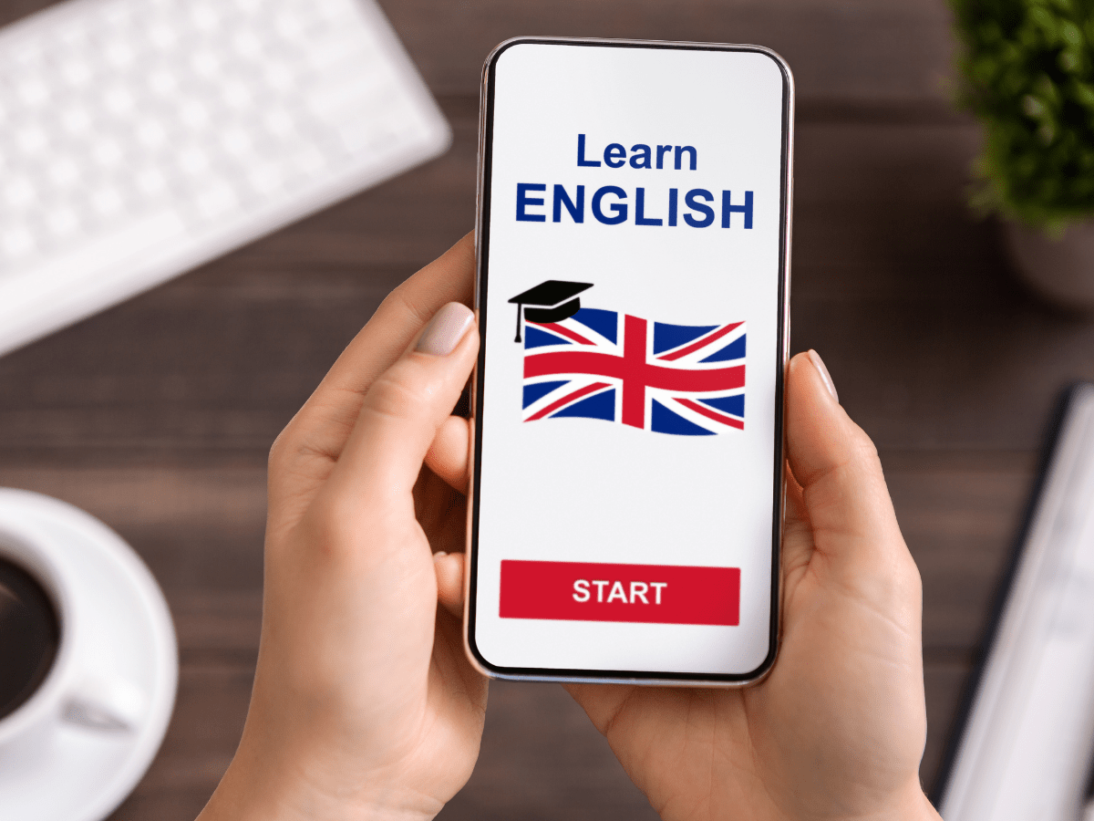 Slováci zaostávajú v angličtine najviac z V4, znalosti si však môžu rýchlo doplniť cez online riešenia