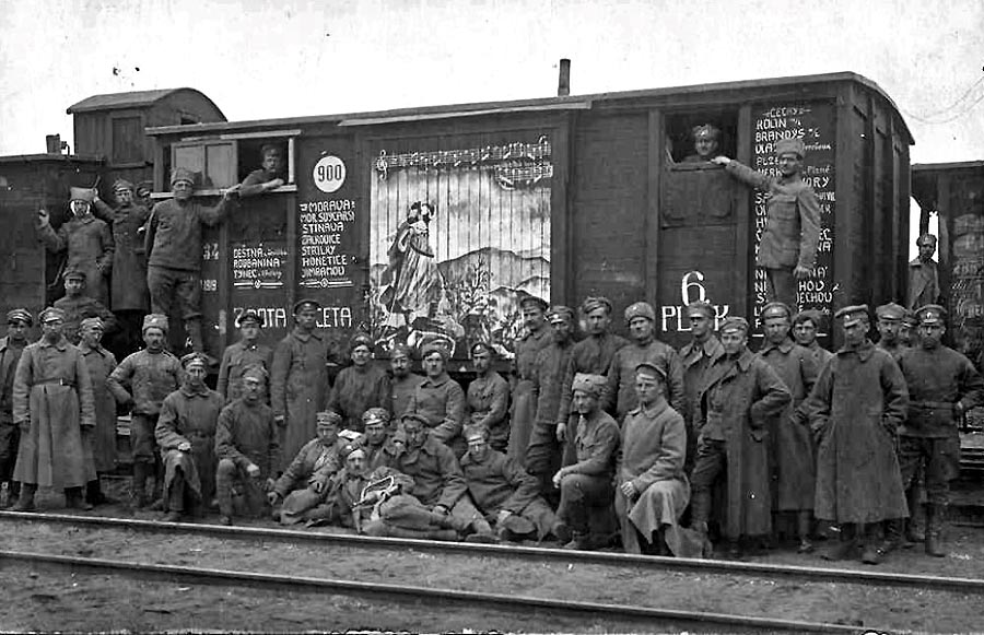 Príslušníci československých légií počas občianskej vojny v Rusku v roku 1918.