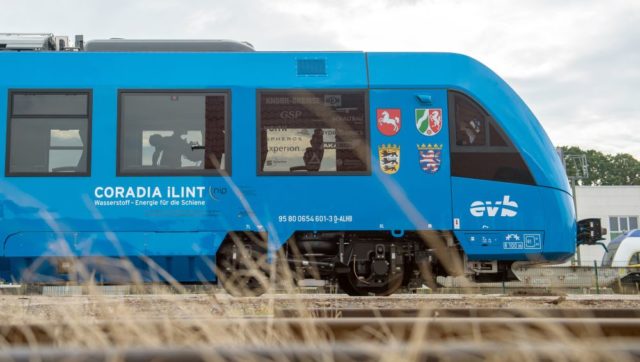 Celosvetovo prvý vlak na vodíkový pohon predstavili v Nemecku pred dvoma rokmi v septembri