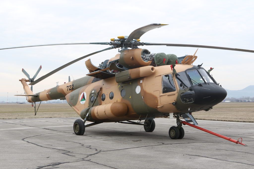 Opravovne v Trenčíne podpísali s rezortom obrany zmluvu na generálnu opravu dvoch vrtuľníkov vo výške 9,4 milióna eur.