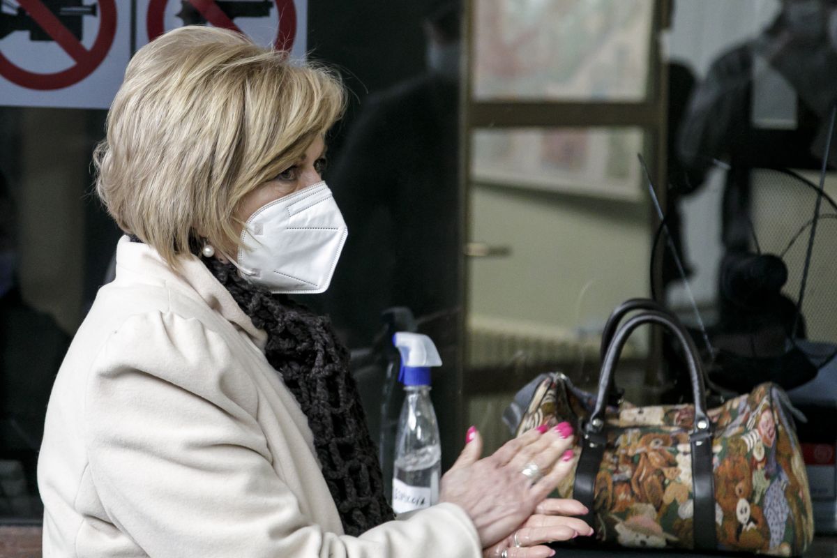 e9a4d253-65d8-430f-94e3-4703658da057