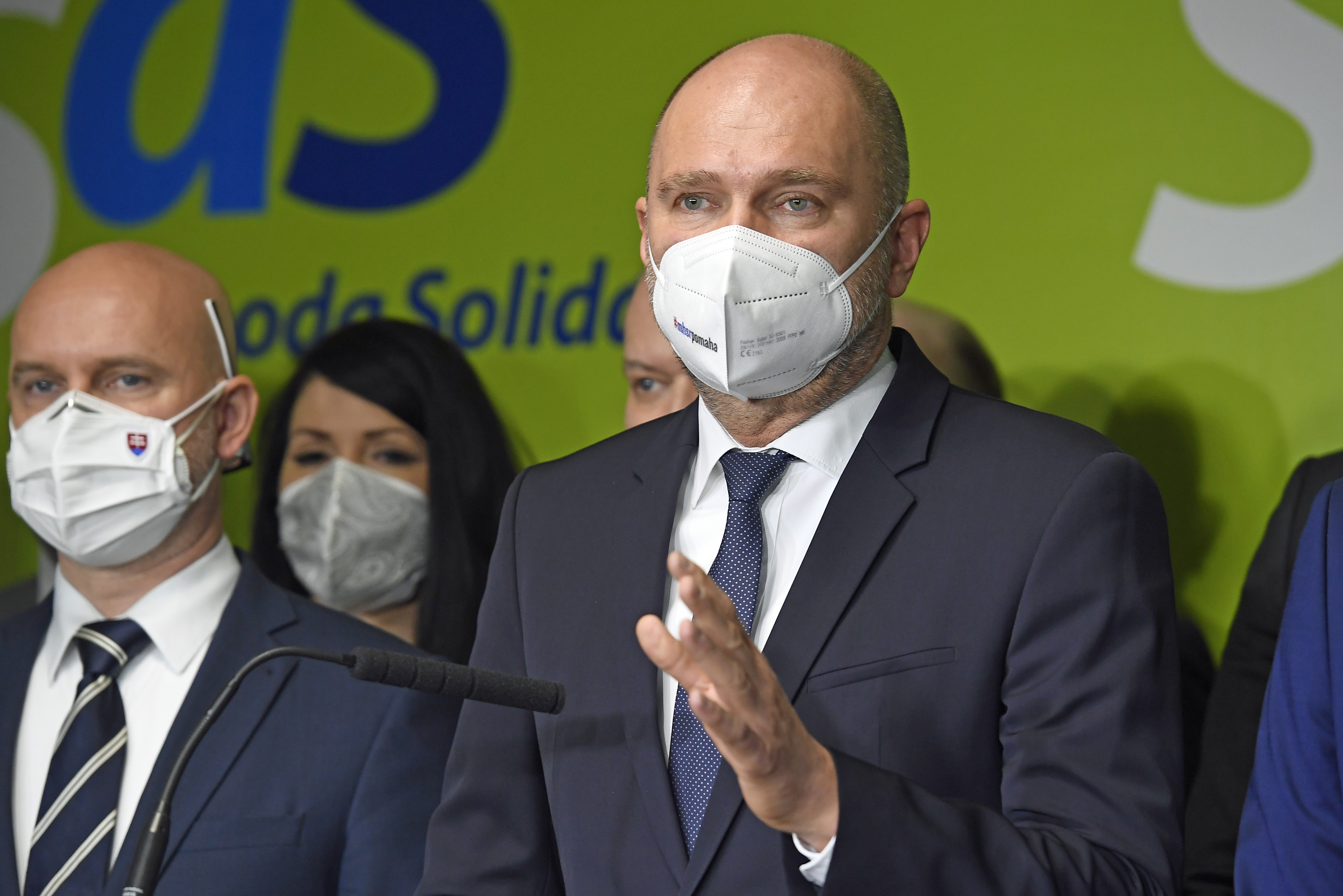 a292c8fd-f3d7-4d42-88eb-12ea97b31b3b