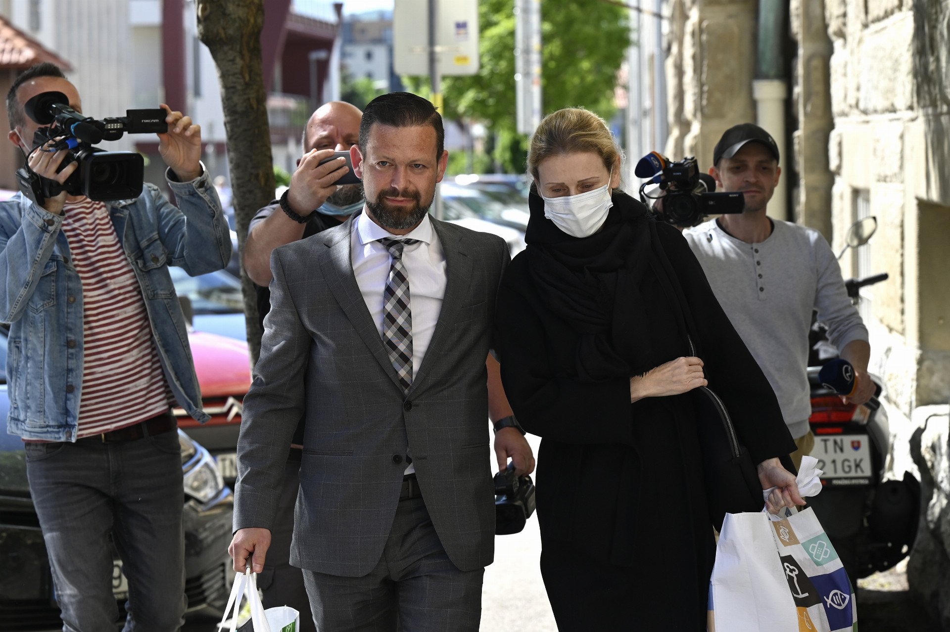 8fb07601-a347-44c9-bf8b-f646a99333cc