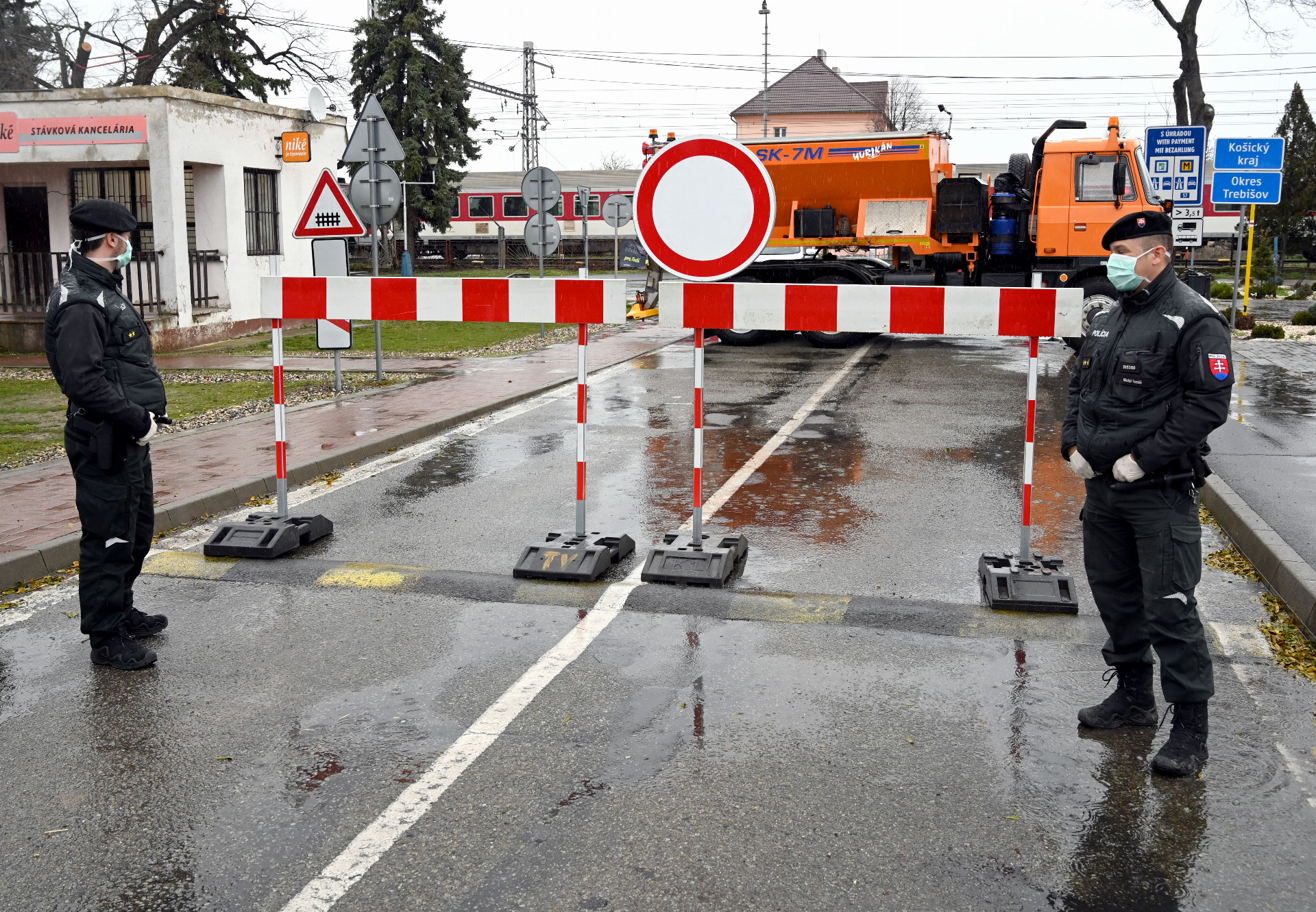 33d2f82a-ca89-43fe-9be1-24384a439132