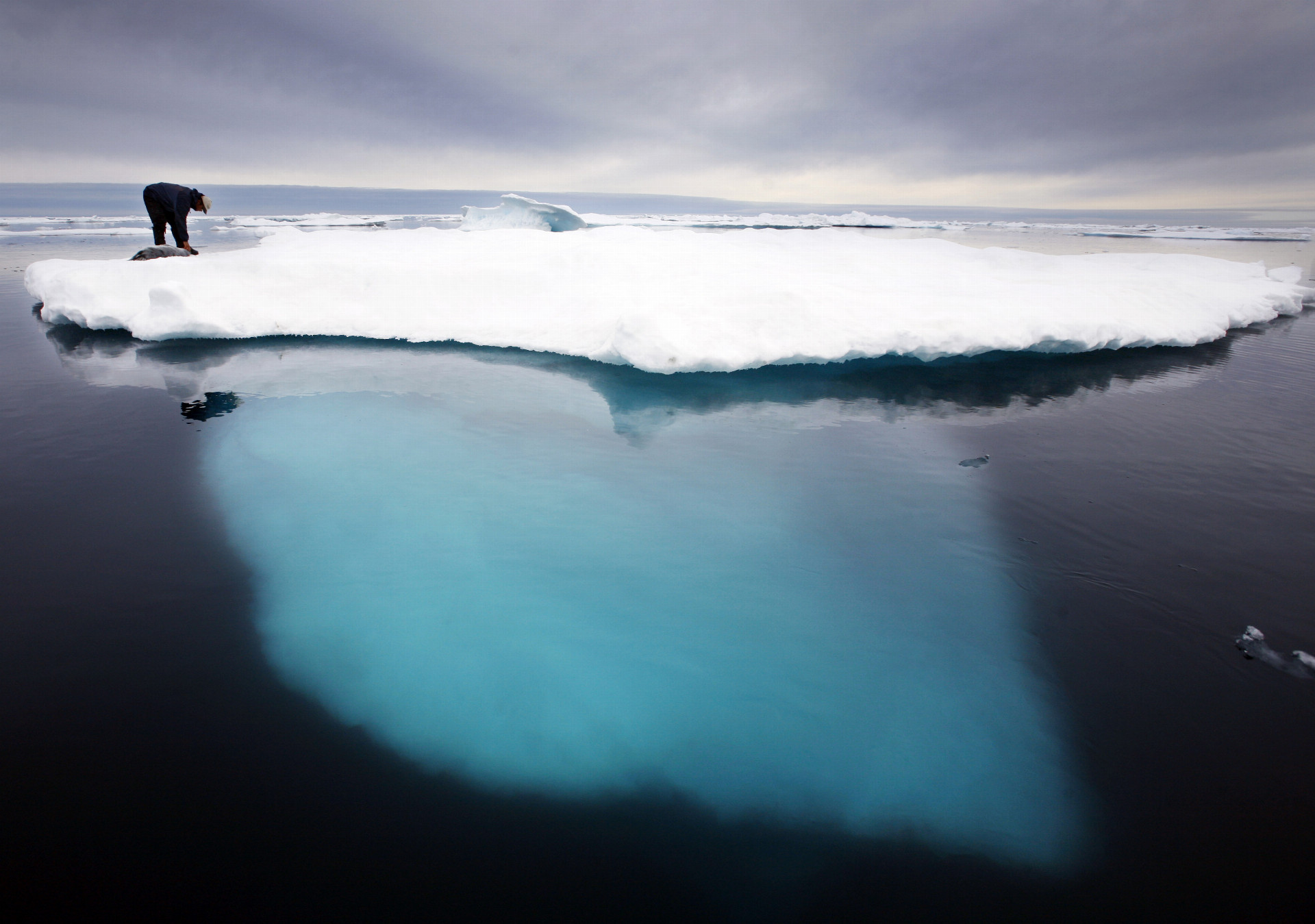 Ak by sa všetok grónsky ľad roztopil, globálna hladina mora by stúpla o ďalších šesť metrov (ilu)