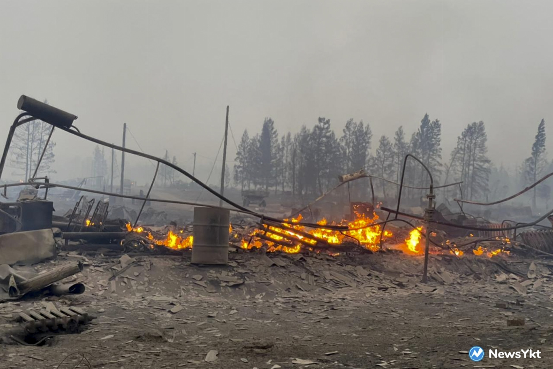 Pohľad na dedinu Bjas-Kuel na ruskom Ďalekom východe po lesnom požiari 8. augusta 2021