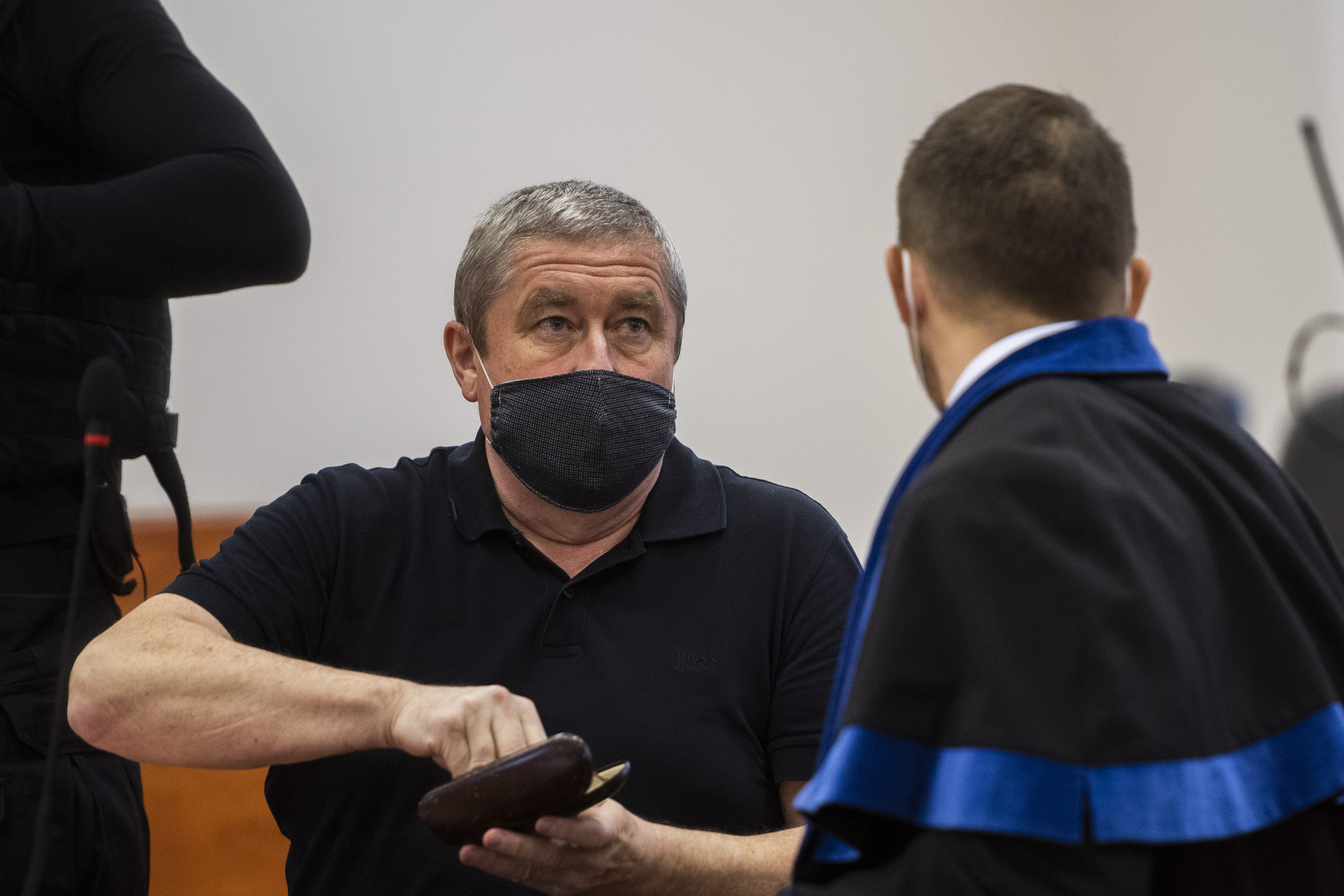 535cfb33-c3f5-4f90-b659-0aaad2d5af90