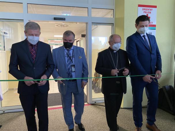 Bardejovská nemocnica dostala nedávno nový trakt urgentnej medicíny. V rámcii reformy slovenských zariadení sa však chystá aj