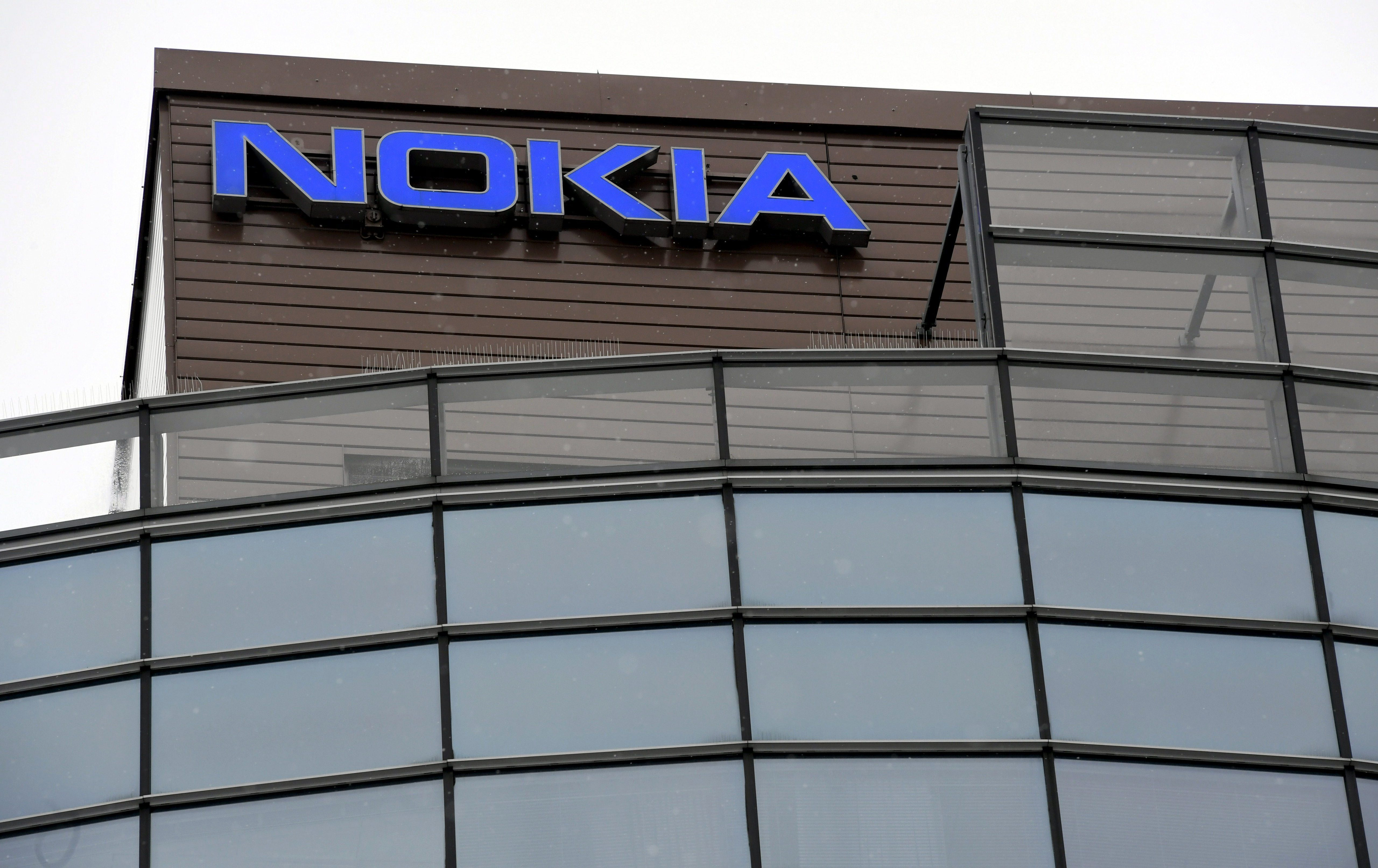 Firma Nokia svoje dominantné postavenie na trhu už stratila