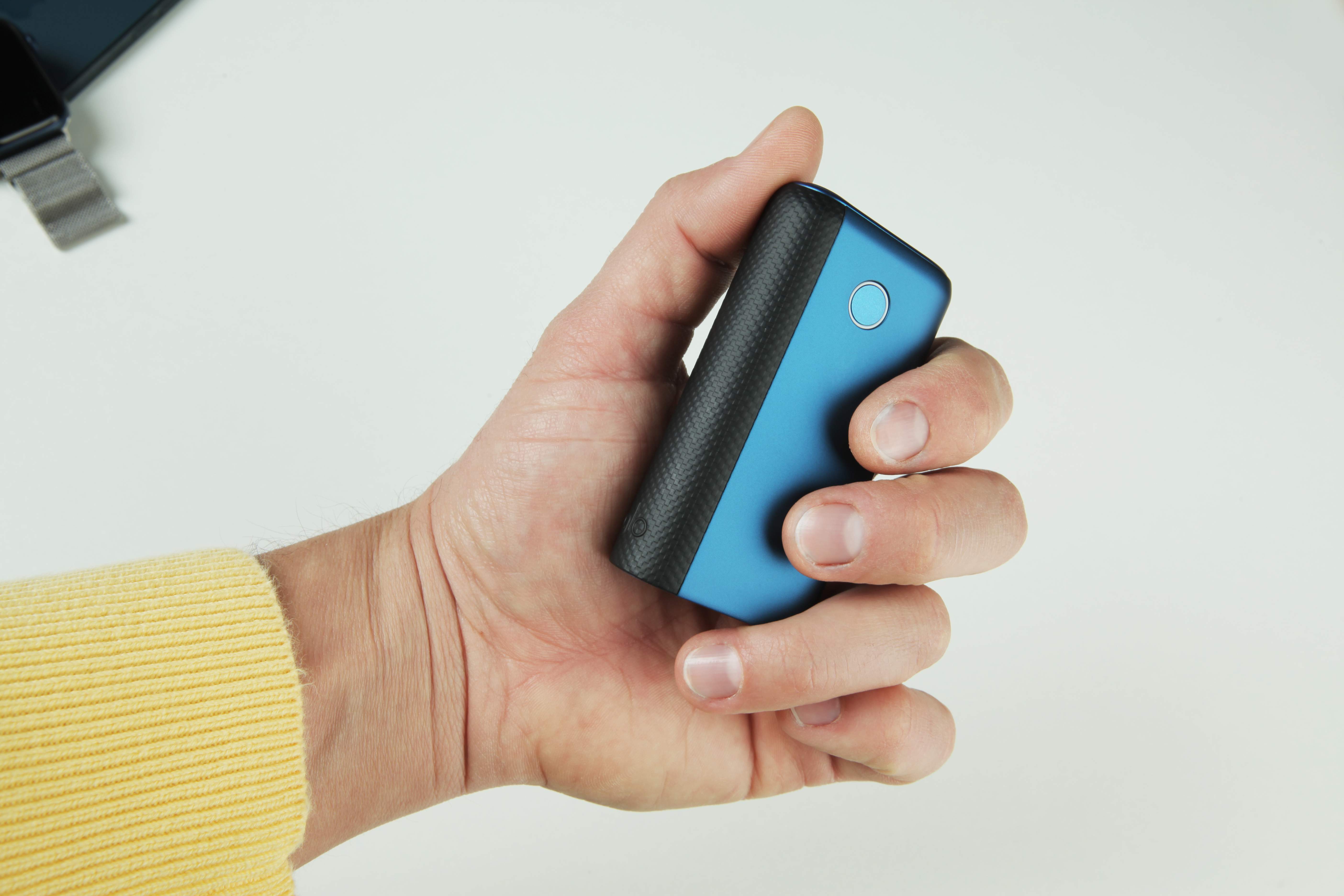 British American Tobacco (BAT) prinieslo na slovenský trh svoju vlajkovú loď – zariadenie glo™ hyper+ UNIQ