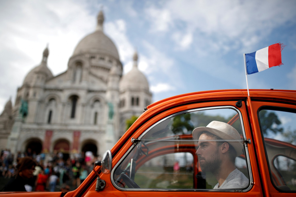 Par&iacute;ž Bazilika Sacre Coeur