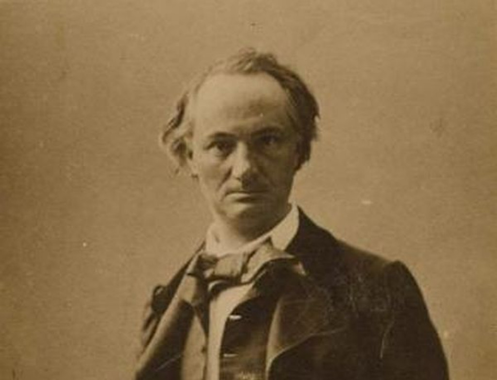 Charles Baudelaire dostal za svoju zbierku pokutu vo výške 300 frankov. Neskôr ju autority znížili na 50 frankov.