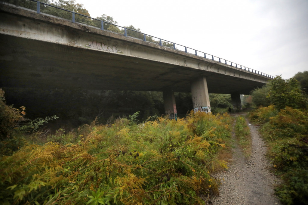 59249d84-a5a8-41ca-a37f-c63fe7beccbd