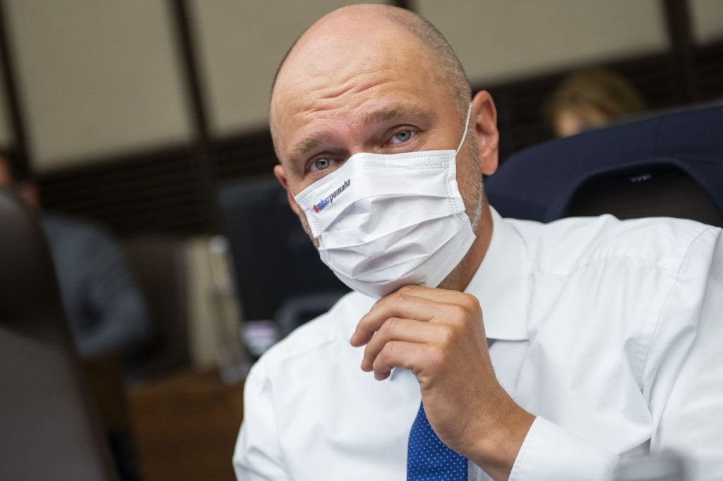 7bbe404f-8e12-4ff6-a636-7cdc3858437c