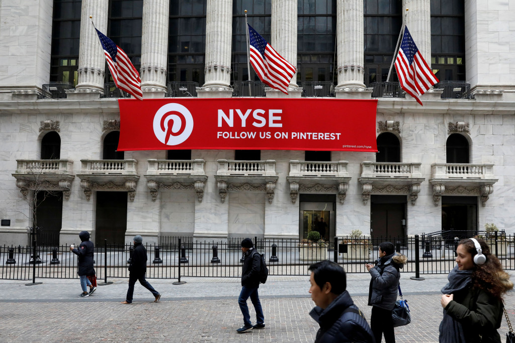 Vstup Pinterestu na NYSE odborníci prirovnávajú k vstupu Facebooku na Nasdaq v roku 2012. Facebook bol vtedy ocenený na 16 miliárd dolárov.