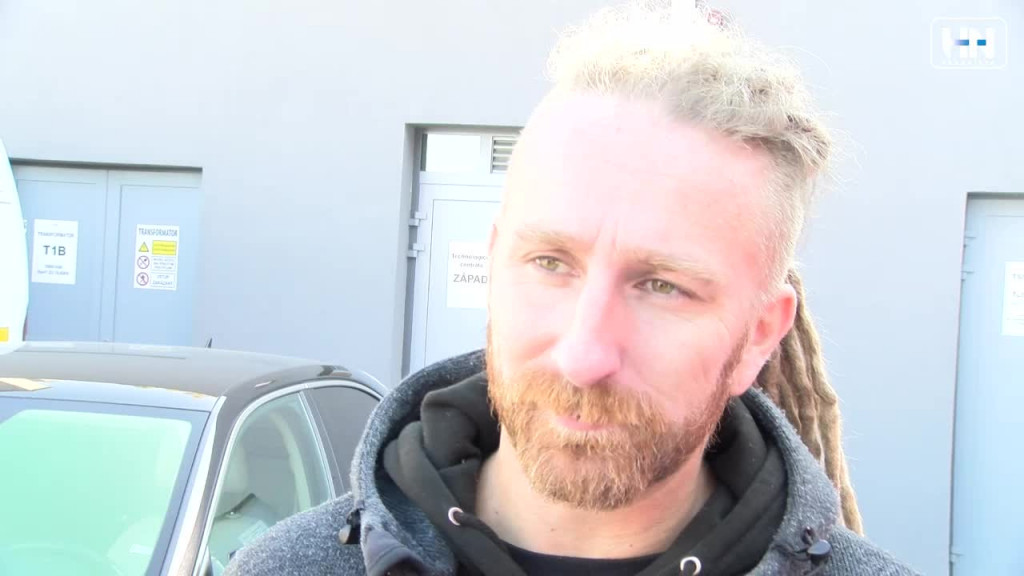 da7d2931-307f-48e1-9930-087d3f8b3376