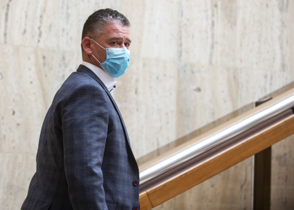 c99ef1fc-97a8-4a57-97ba-a92dabb8bbba