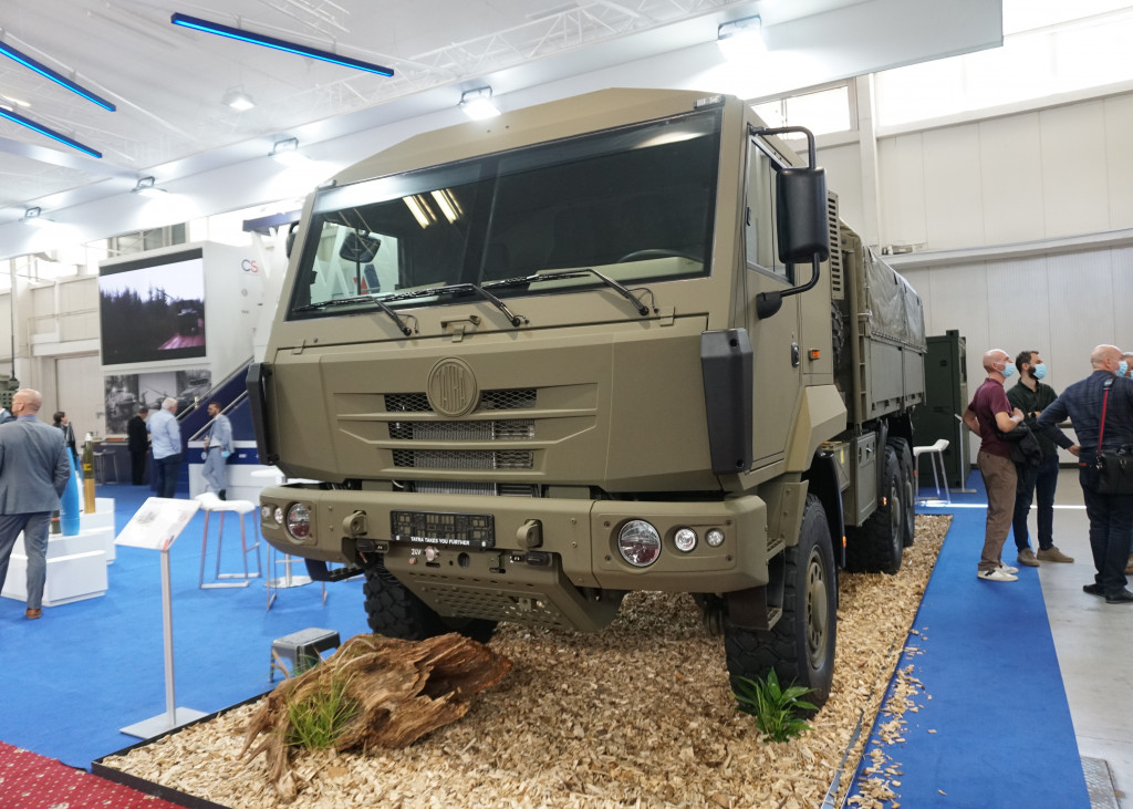 Ministerstvo obrany nemusí hľadať nové vojenské nákladné vozidlá pre OS SR v zahraničí