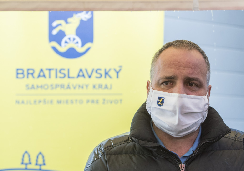 76a8725b-fdf6-42e1-b8c5-fc2e435100e7