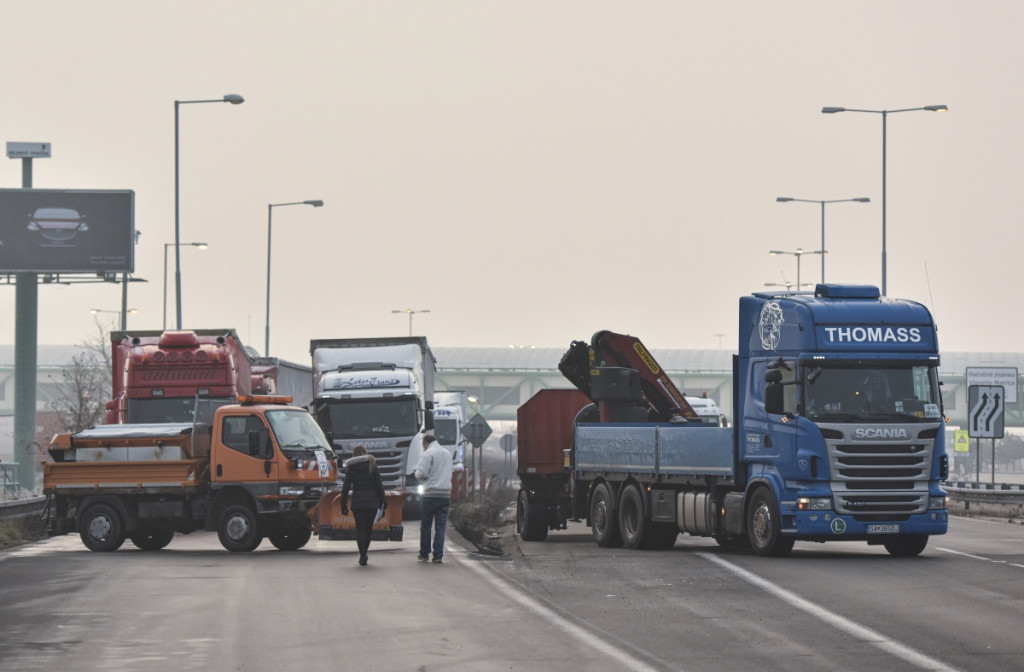 06b3fe14-111a-4ed1-9ebc-bedfc254b0b3