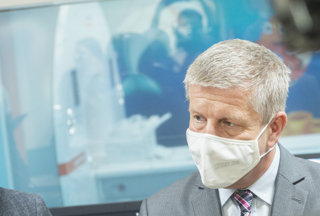 91ffda4e-9301-401b-a92c-3862aa1f0c6c