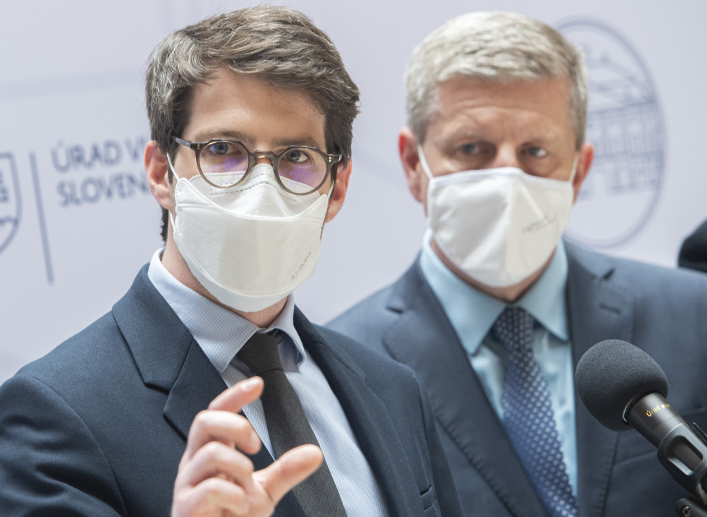 b955d1d6-5004-4d3d-afa2-7048e1cf87ff