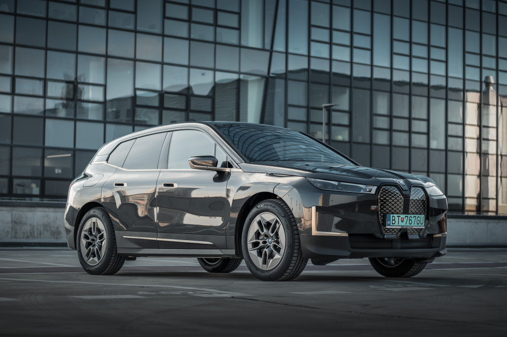 083c0629-fa1d-4a00-bfdf-8a53ea9dc53a