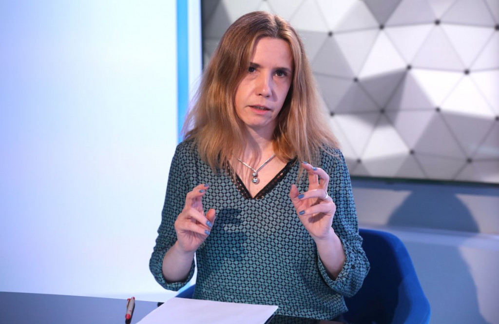 57cd9f72-aaa1-4012-b6c0-ce4cf13ffc94