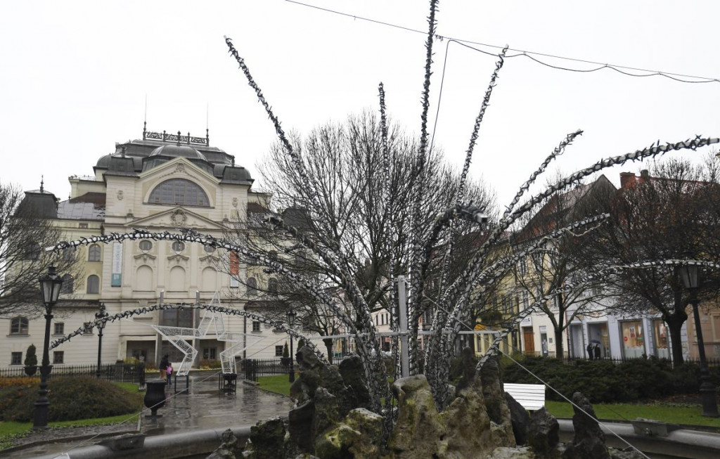 d00906d9-8461-4ddf-adf0-28500c6cf7d9