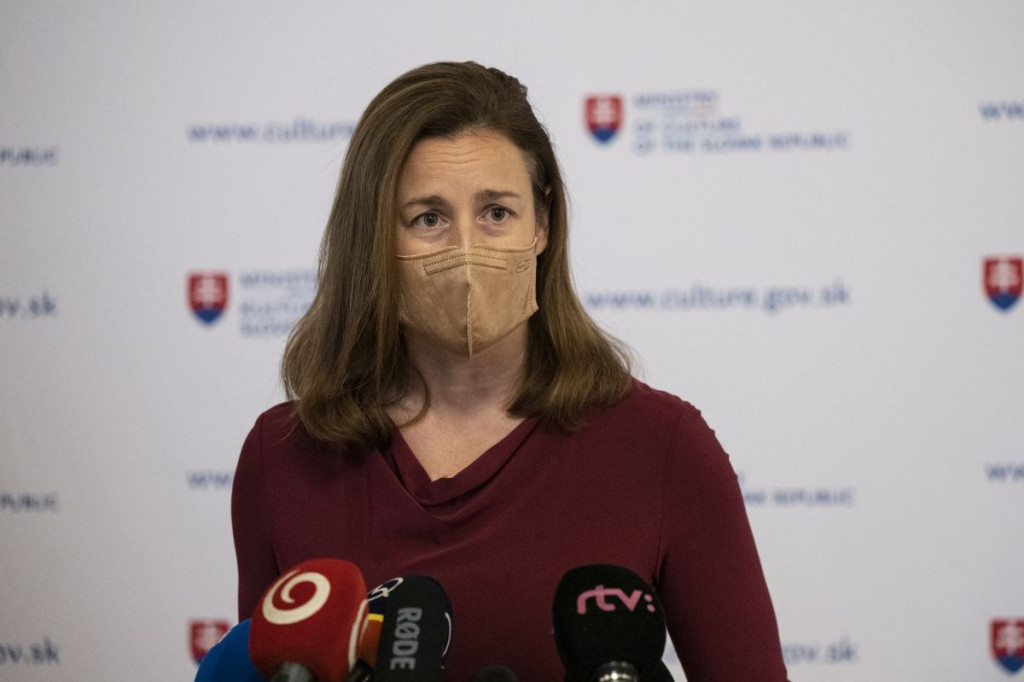 d7898693-da33-4094-819f-a4559d17039f