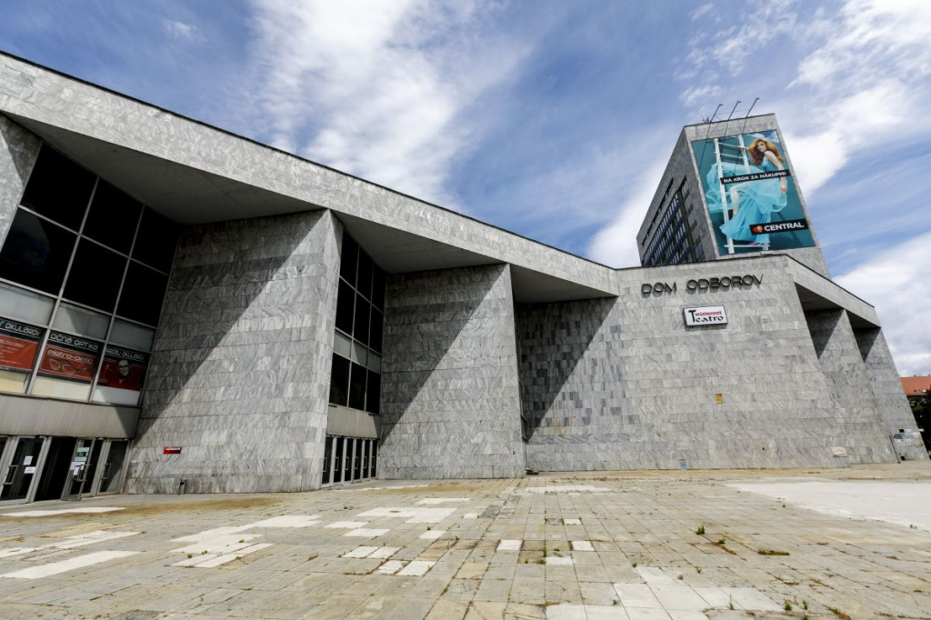 70e9db41-cde2-4134-b45a-2dc77ee7f5c0