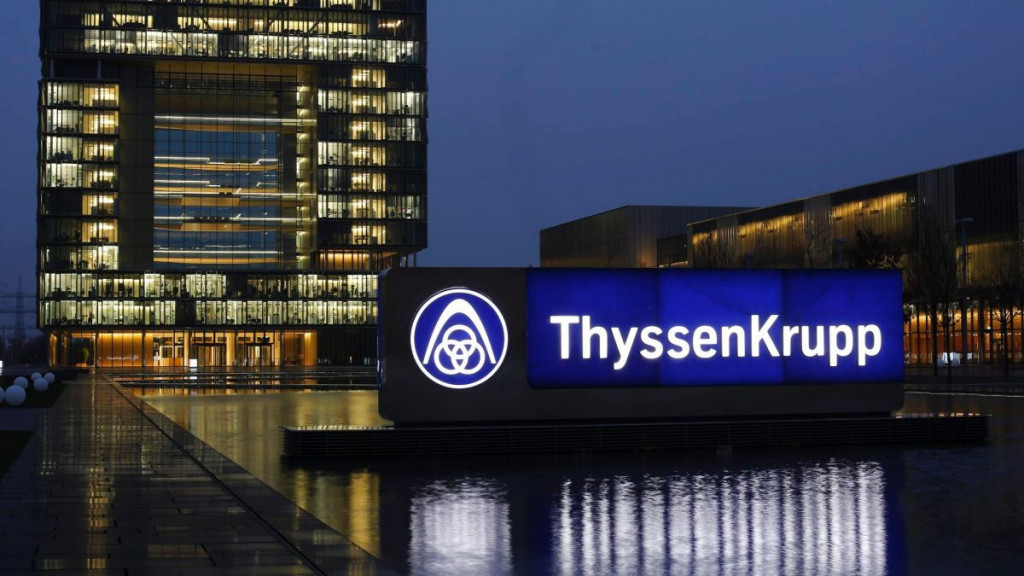 Päť firiem (ThyssenKrupp, Otis, Kone, Schindler a Mitsubishi Electric) dostalo pokutu za kartel pri výrobe výťahov v rokoch 1995 až 2004.