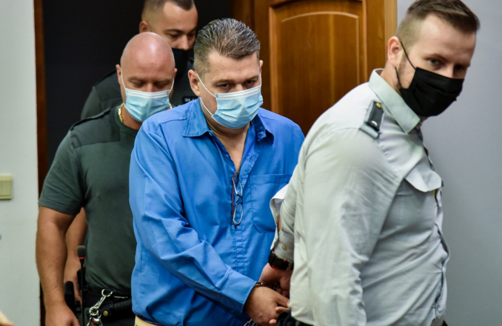 2e103c16-1182-41dc-bb7c-c2521c55f8b6