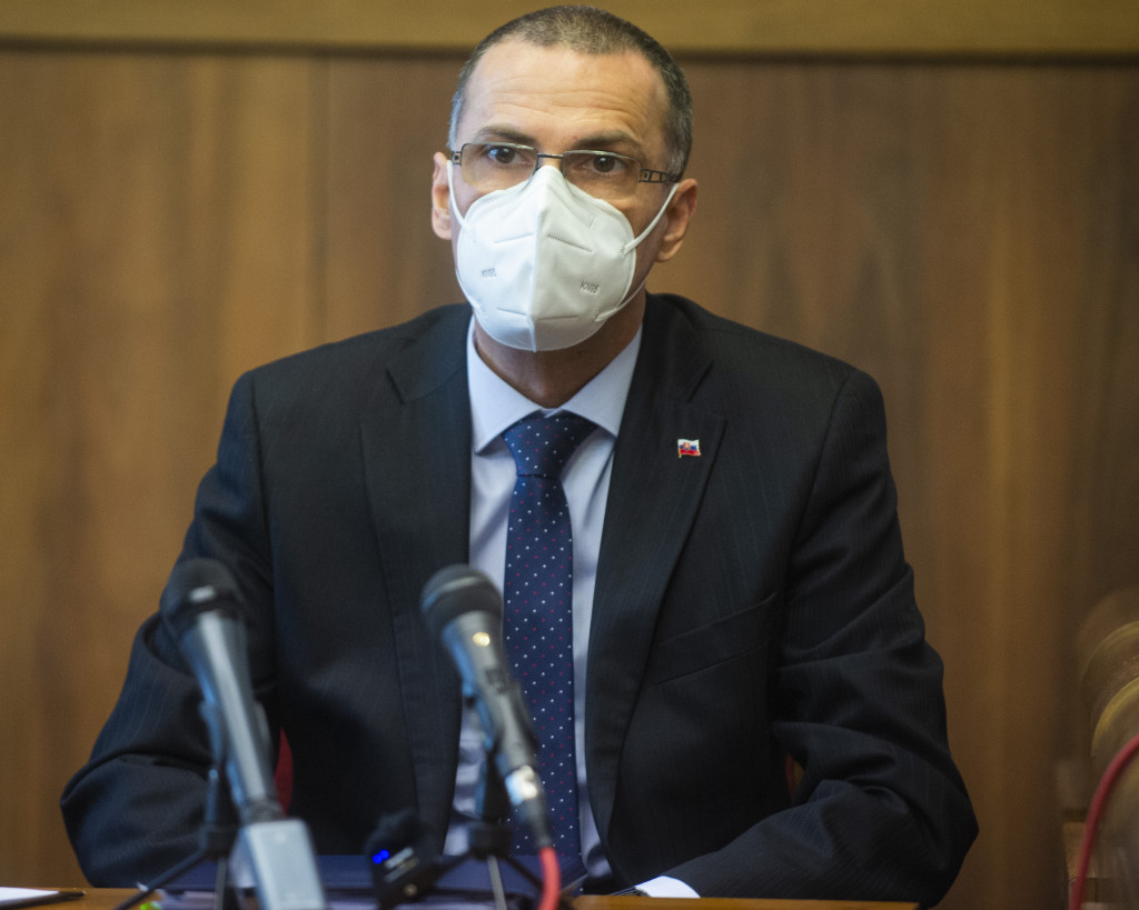 963bfe52-5965-4aa2-93b8-10b6bafb4bdf