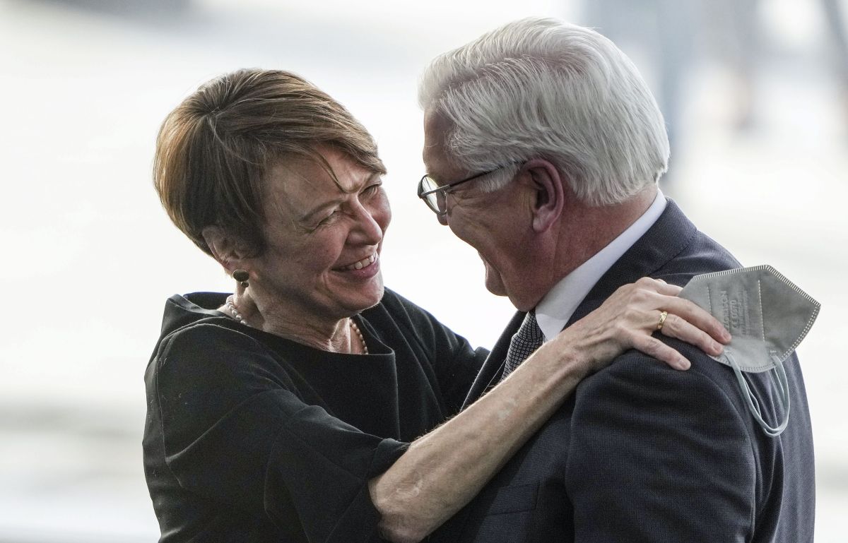 Frank-Walter Steinmeier bleibt Bundespräsident