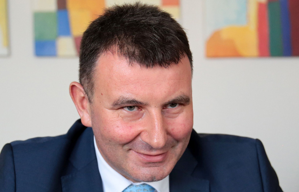 Šéf Finančnej správy František Imrecze už nový rating spoľahlivosti firiem predstavil v parlamente.