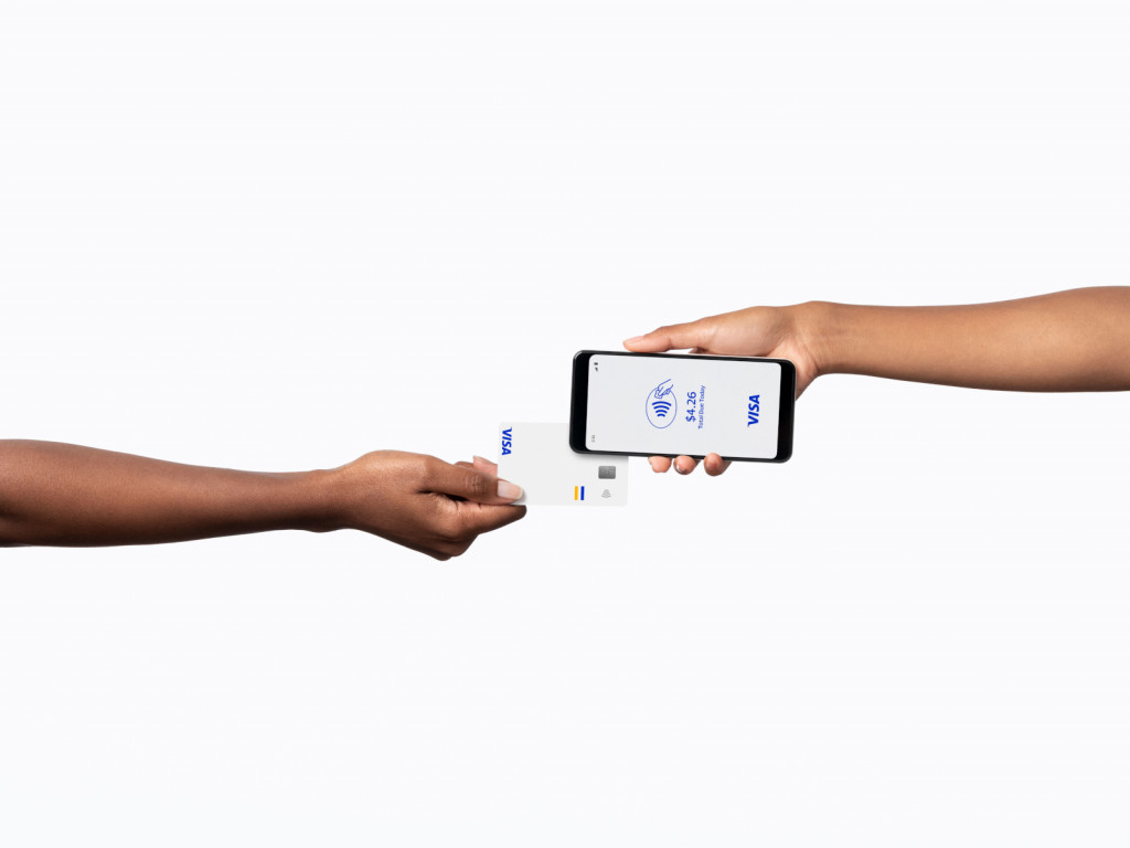 Ako prij&iacute;mať platby bez hotovosti, ale aj bez termin&aacute;lu