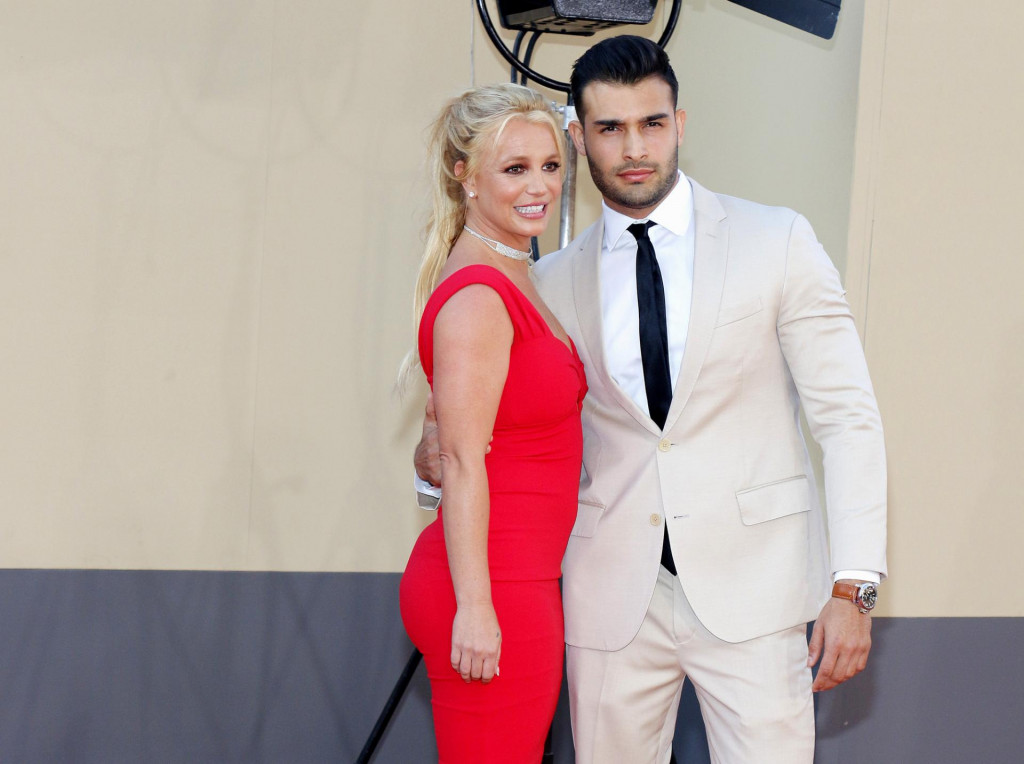 Britney Spears a Sam Ashgari, ktorý je údajne jej tretím manželom.