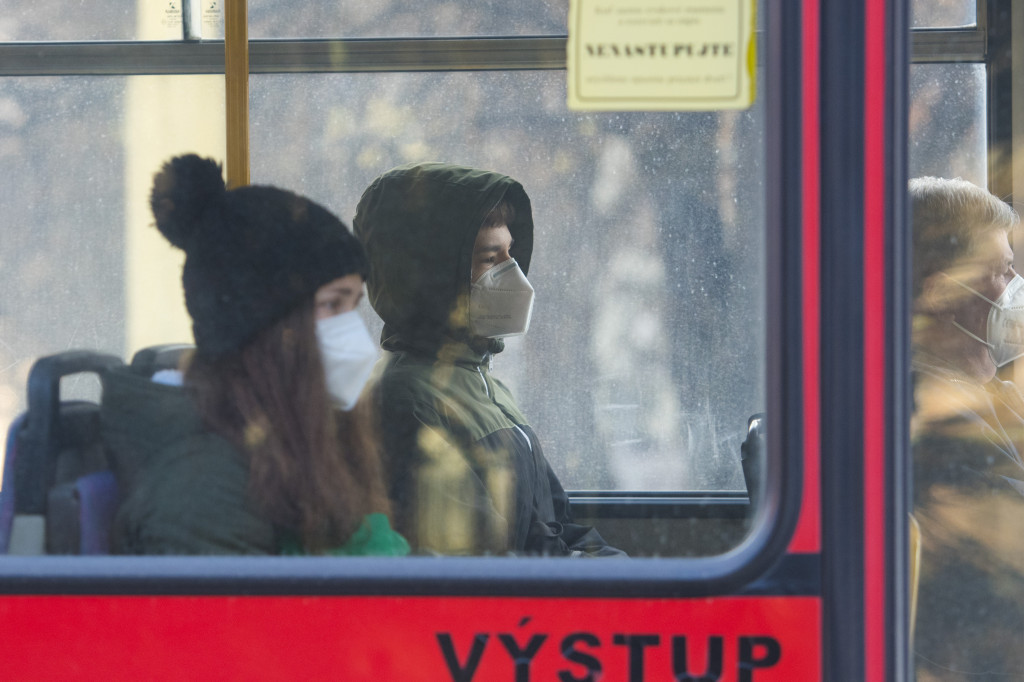 12232fb3-58db-4345-b30b-286422ad5704