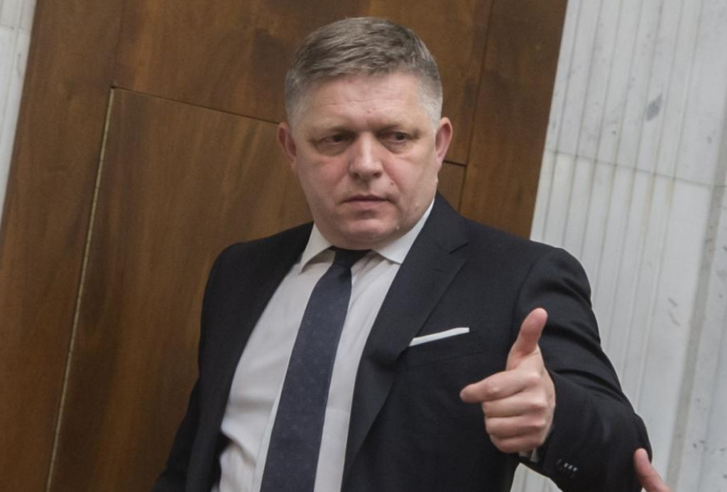 b708b4a9-78e2-440d-9f82-aa64b204c05a