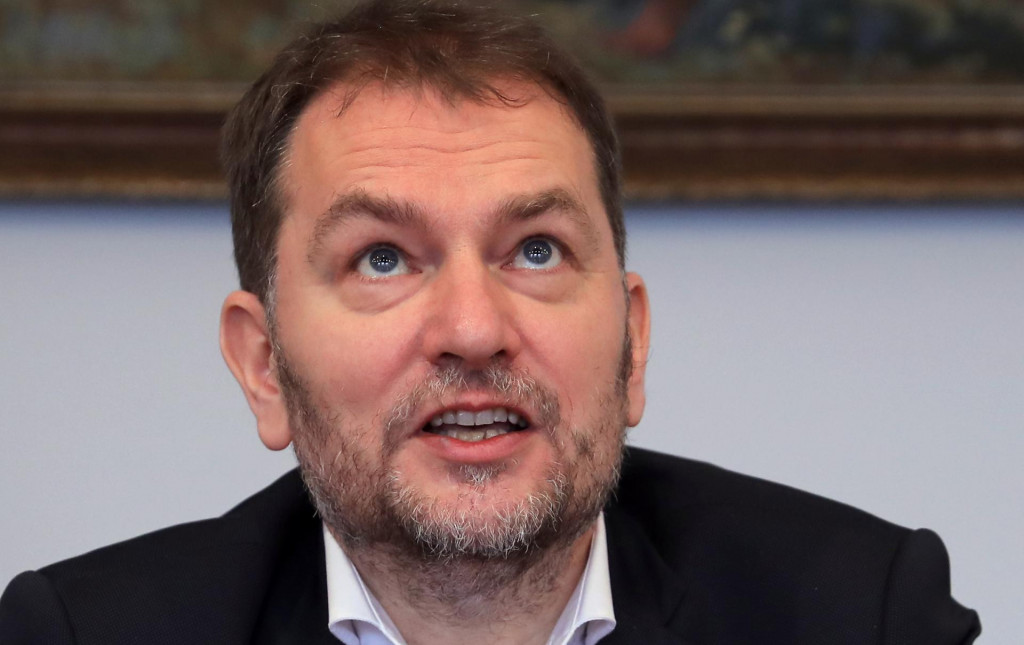 Igor Matovič, minister financií, skúma ako mu inflácia na Slovensku preráža strop.